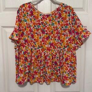 Short ruffle sleeve floral shirt